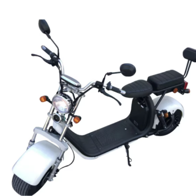 Scuter Electric Alb, pentru 2 persoane, Autonomie 45 Km, Viteza maxima 50 km/h, Timp incarcare 5h, Baterie detasabila 20 Ah, Suspensie Fata-Spate, Putere motor 1500W - Scutere Electrice, Trotinete Electrice si Accesorii - atMag.ro