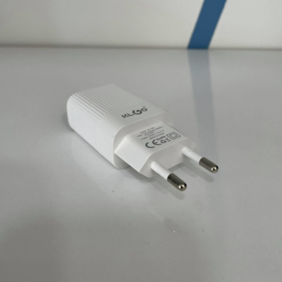 Incarcator de priza cu 2 Porturi USB, Intrare AC/DC 100 - 240 V, Port 1 1 A, Port 2 2.1 A, Alb - Altele - atMag.ro