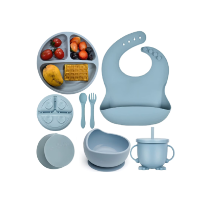 Set 6 piese din silicon fara BPA, AT PERFORMANCE®, de diversificare a hranei pentru bebelusi, 6+ luni, cu Bol, Farfurie, Cana cu pai Lingurita, Furculita, Bavetica Albastru - Articole hranire bebelusi - atMag.ro