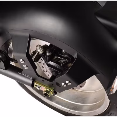 Scuter electric model CP9, motor 2000W, AT PERFORMANCE, acumulator 20Ah, 60V, 3 trepte de viteza, cauciucuri cu jante din aliaj, rosu - Scutere Electrice, Trotinete Electrice si Accesorii - atMag.ro